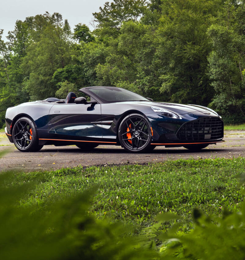 Aston Martin Vanquish Volante