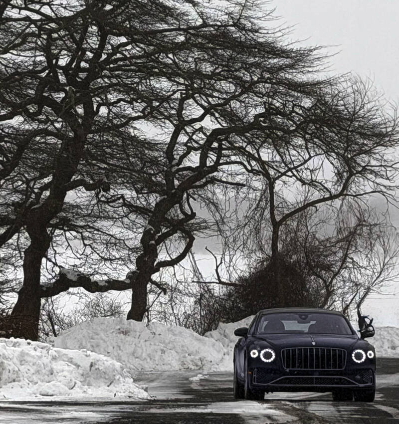 Bentley Flying Spur Azure