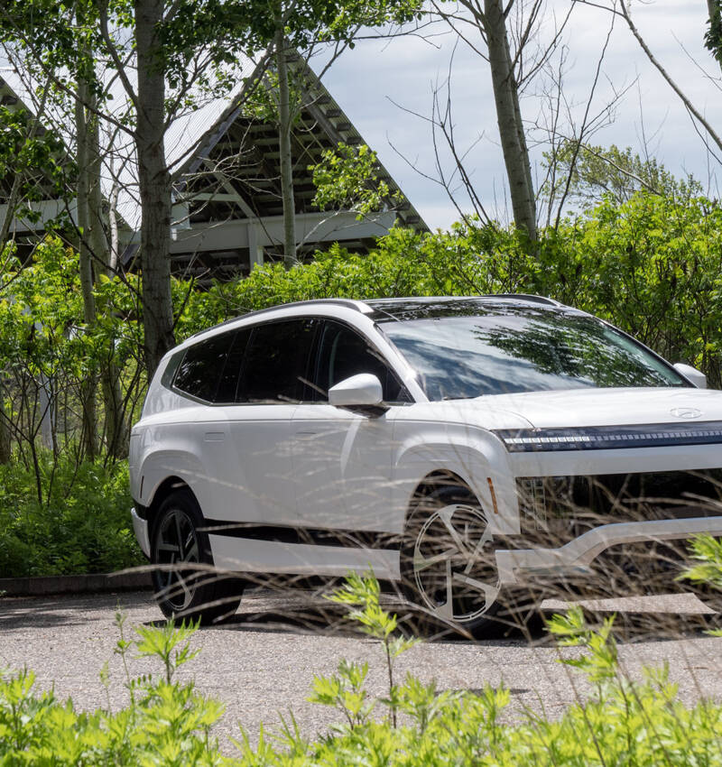 IONIQ 9