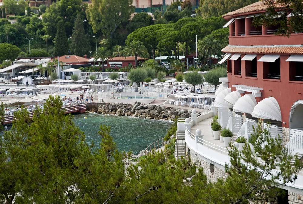 Monte-Carlo Beach Hotel