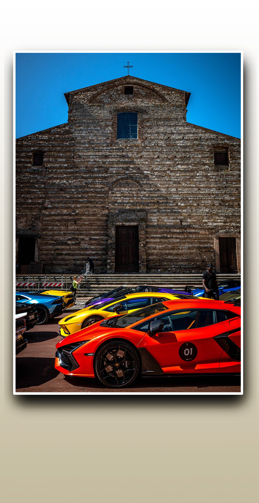 Lamborghini Does Tuscany