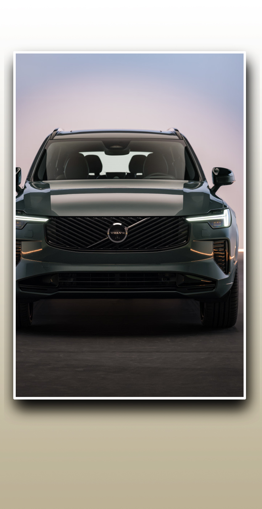 2028 Volvo XC90 Long Range Plug-In Hybrid