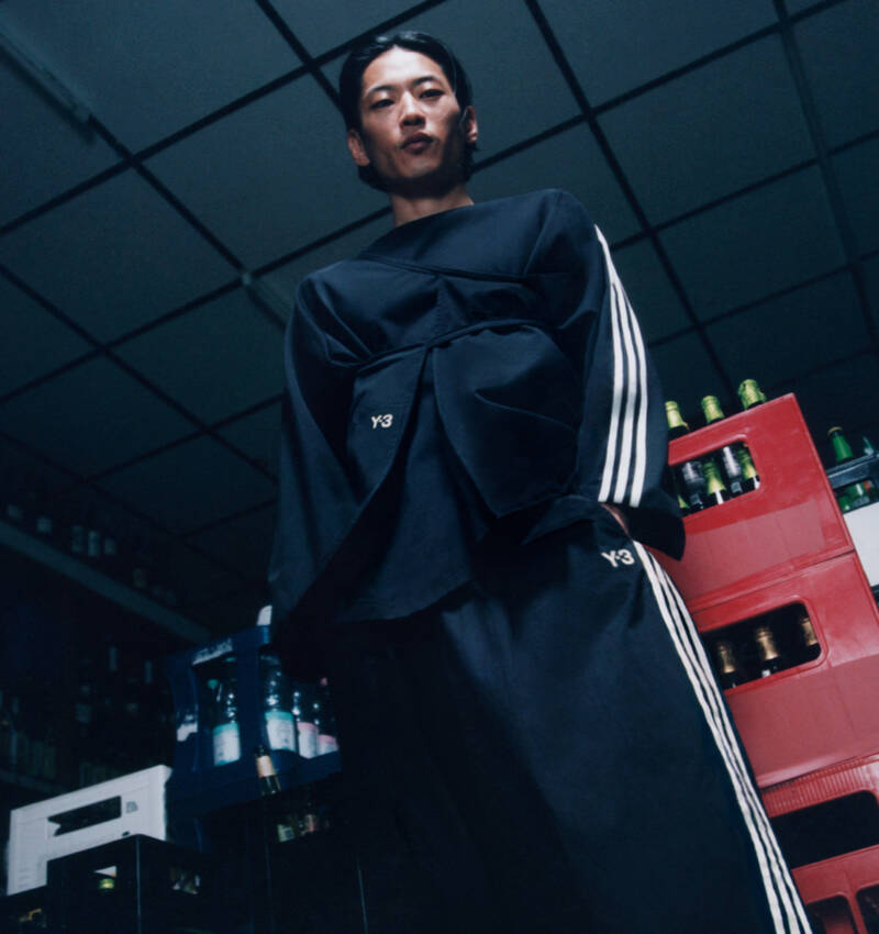 Y3